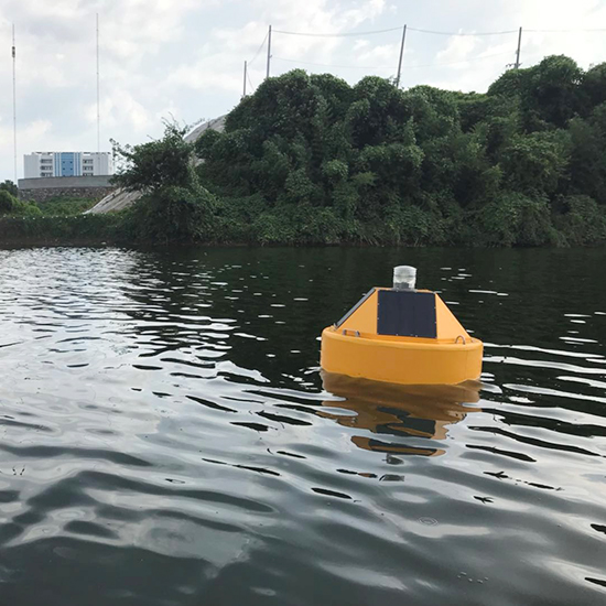  浮標式水質自動監測站